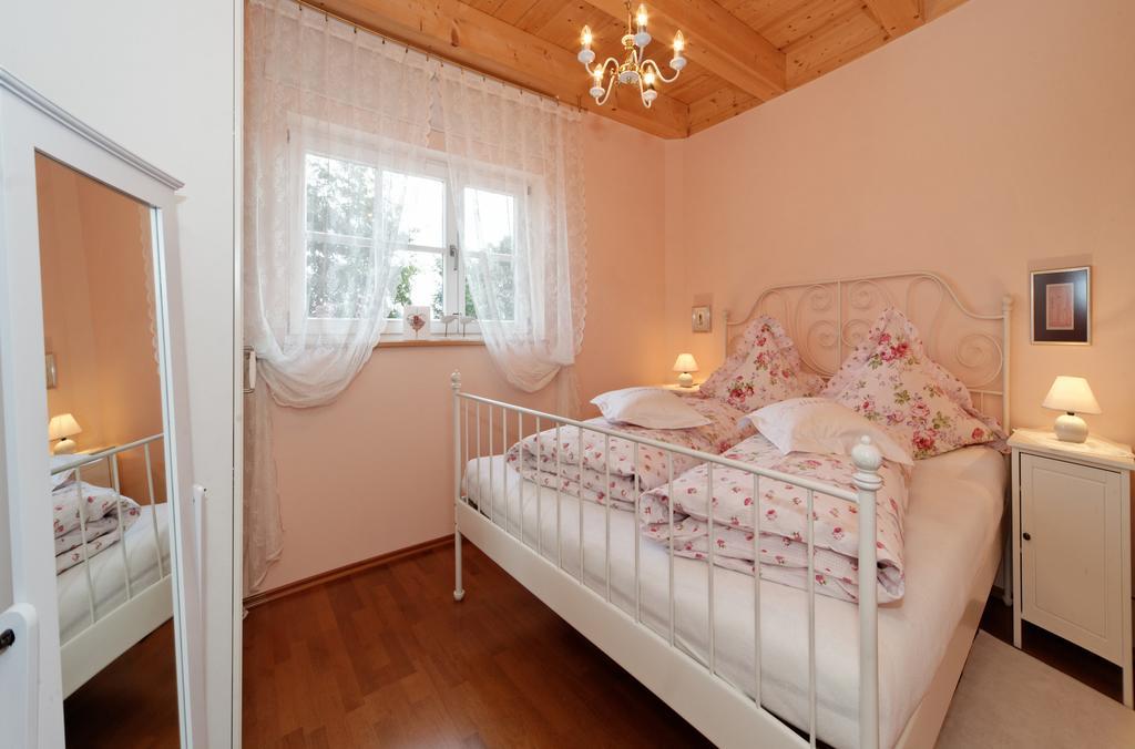 Ferienhaus Mitterdorf Mitterfirmiansreut Habitación foto